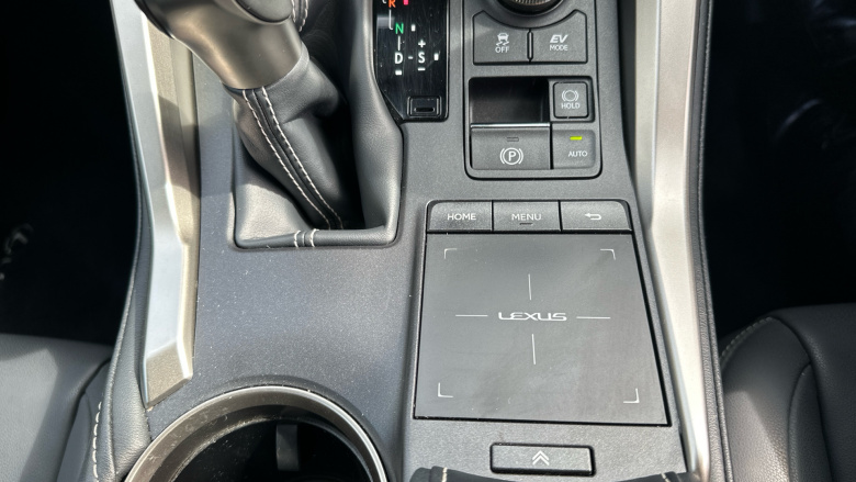 Lexus NX 300h 2.5 5dr CVT [8 Inch Nav] Hybrid Estate